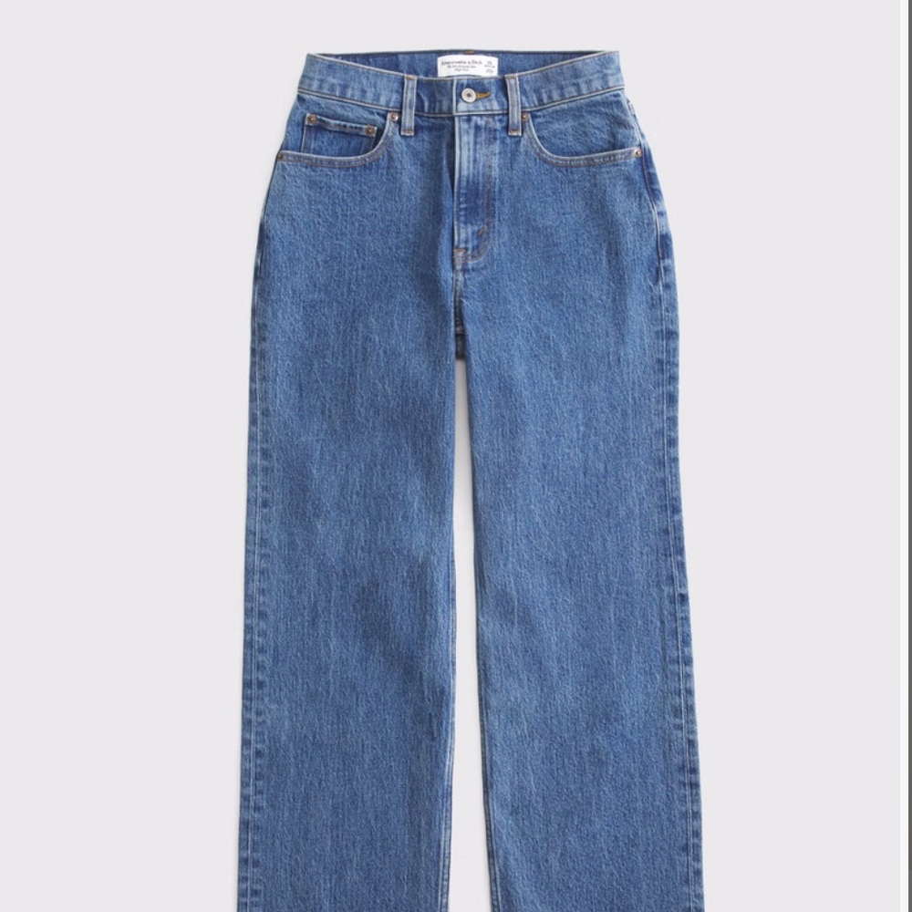 Abercrombie Curve Love High Rise 90s Relaxed Jeans